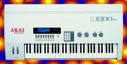 Akai S1000 Keyboard